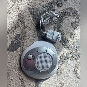 Homedics Gray Portable Sound Machine